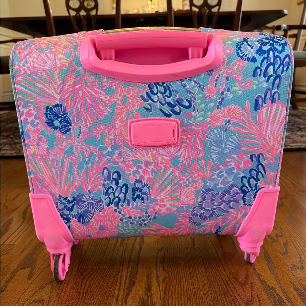 Lilly Pulitzer Carry On Luggage Suitcase Splendor in the Sand - Picture 14 of 17